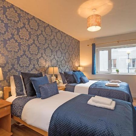 Town Square Townhouse - Best Location In Galway Exterior photo